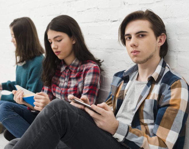 psicologa-adolescenti-milano-display